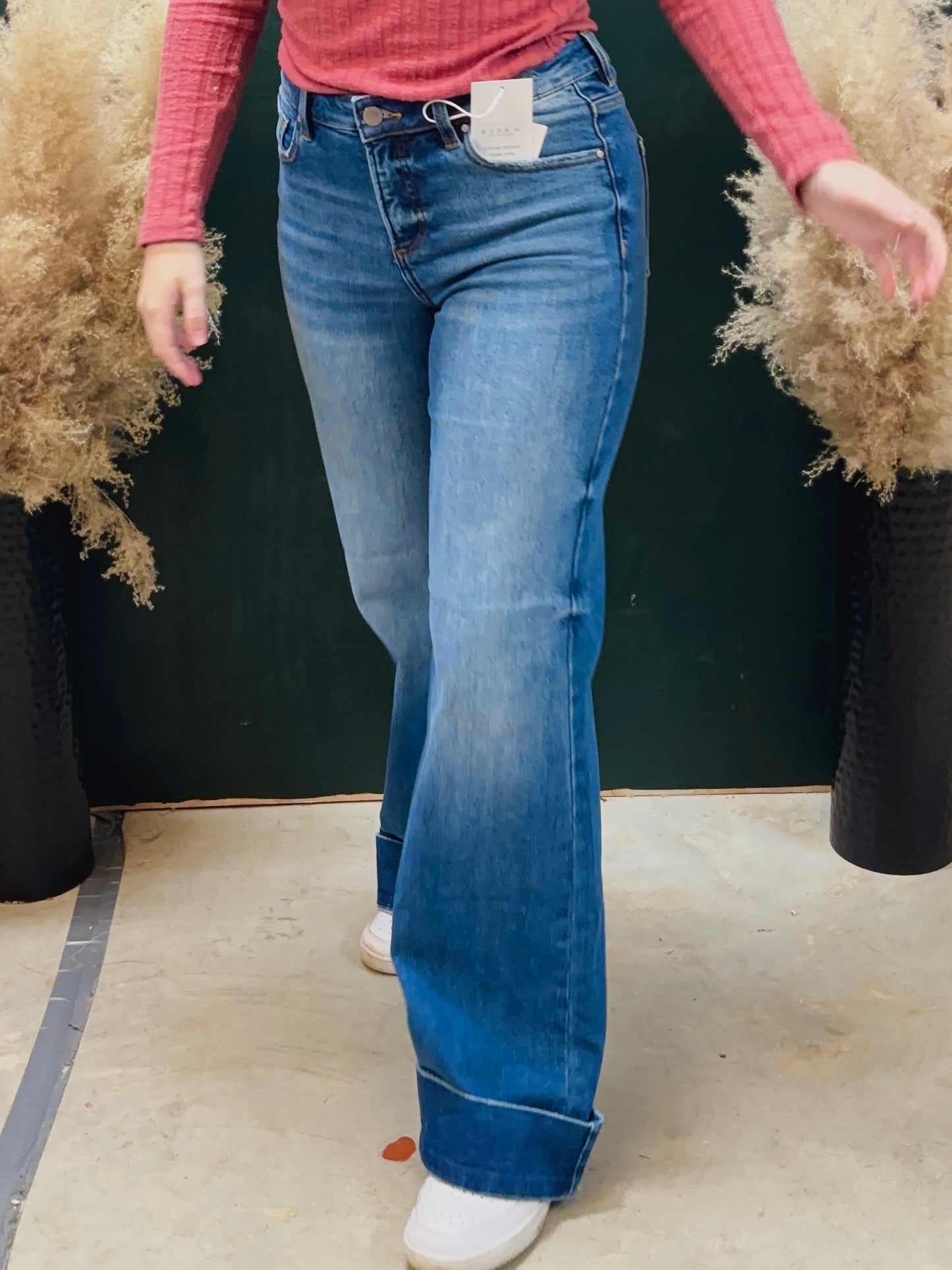 Midnight Sculpt Cuff Jeans