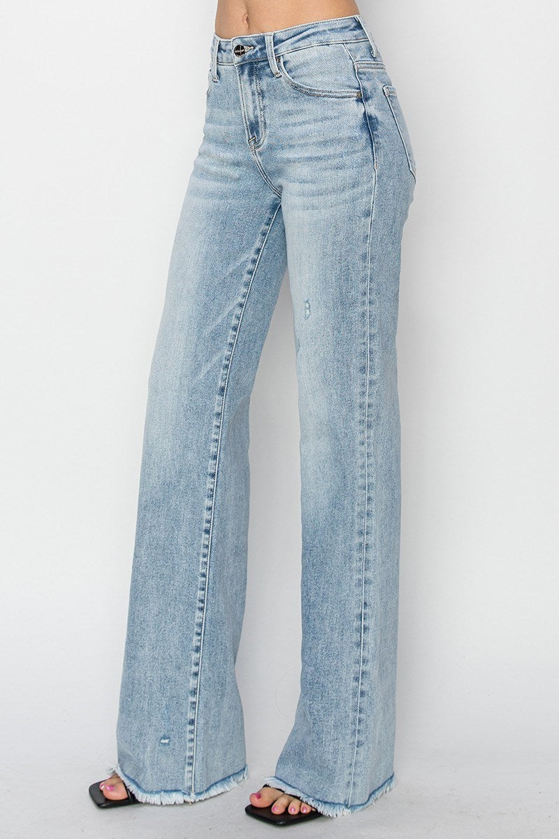 The Daydream Straight Jean