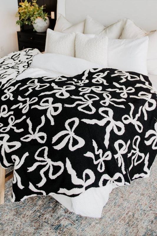 Black & White Bow Blanket